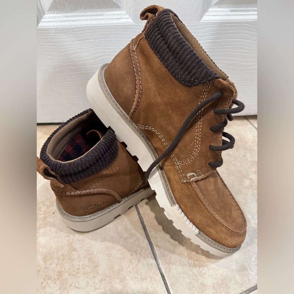 Clarks Men's Tan Boots